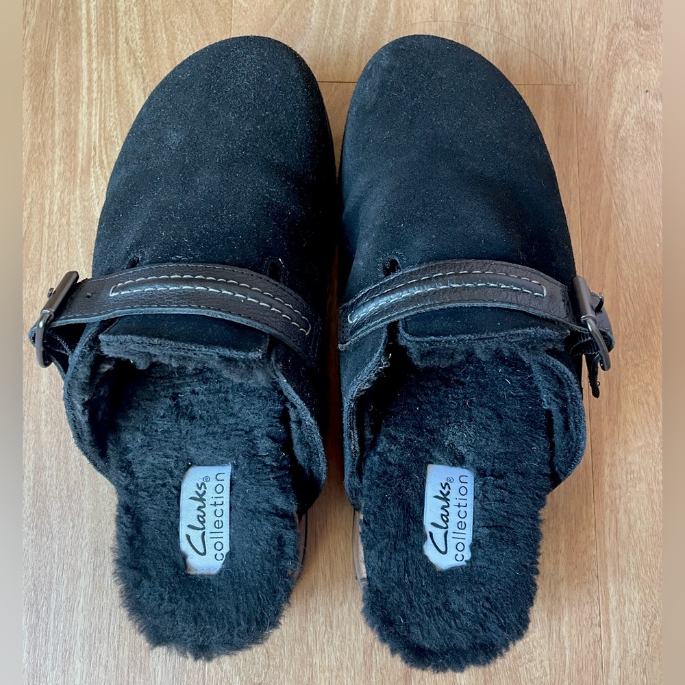 Clarks Brynn black suede clog size 8.5 women’s